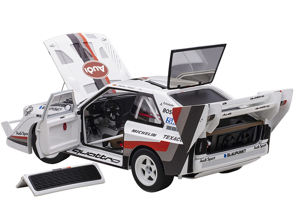 Audi Quattro S1 #1 Walter Roehrl Winner Pikes Peak 1987 1/18 Model