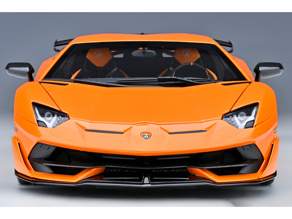 Lamborghini Aventador SVJ Arancio Atlas Pearl Orange 1/18 Model