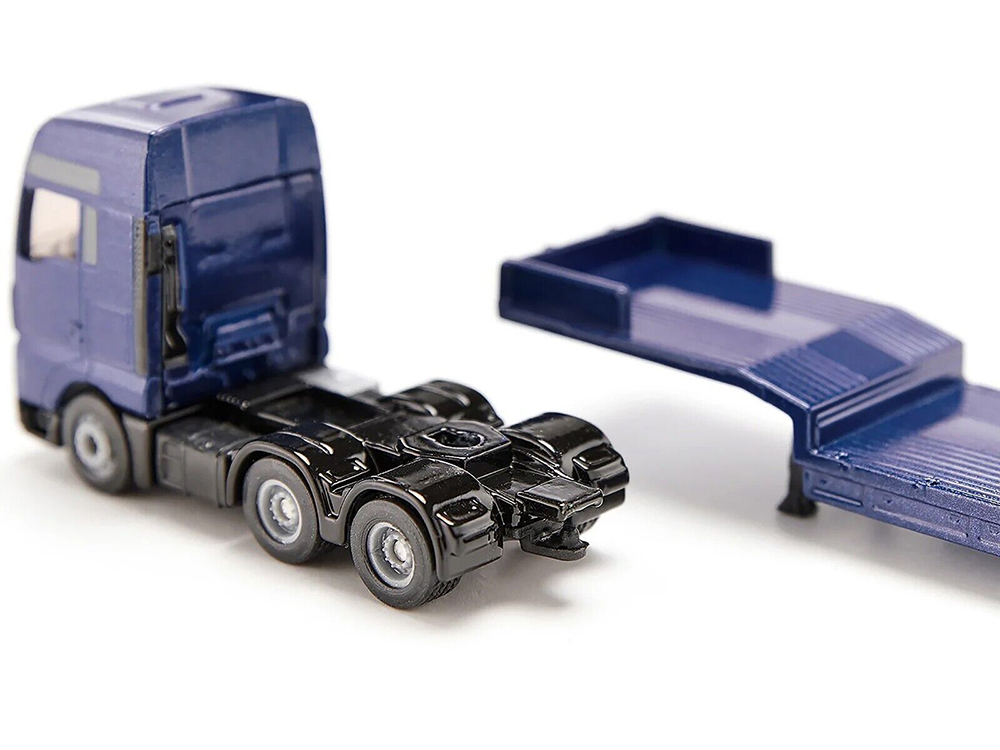 MAN Truck Blue Metallic with Low Loader Trailer and JCB 457 Wheel