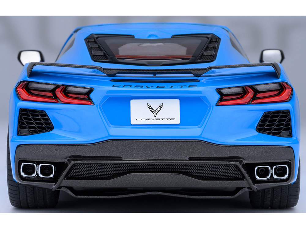 2020 Chevrolet Corvette C8 Stingray Rapid Blue 1/18 Model Car by