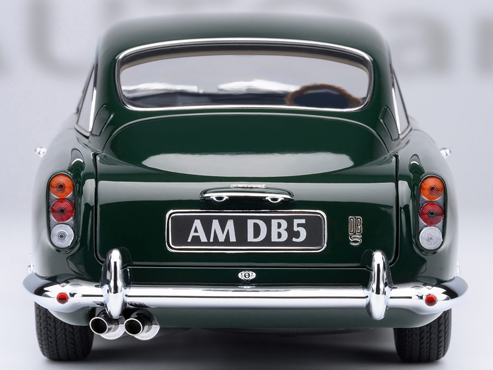 Aston Martin DB5 RHD (Right Hand Drive) British Racing Green 1/18