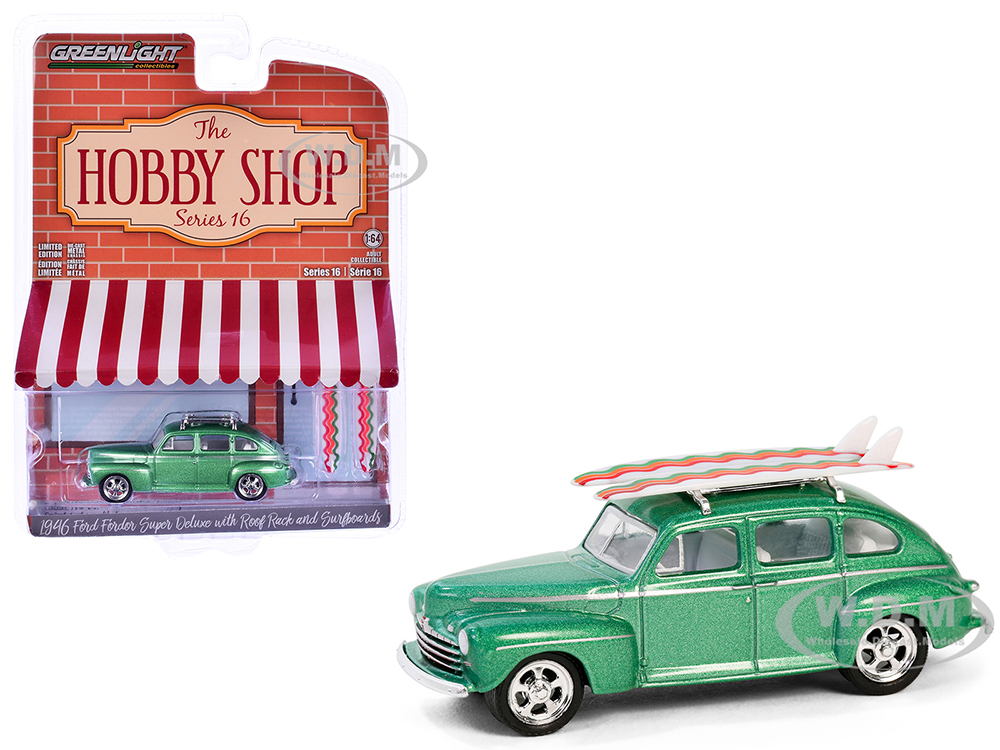 1946 Ford Fordor Super Deluxe ミニカー 1946 Ford Fordor Super Deluxe Green Metallic with White Interior