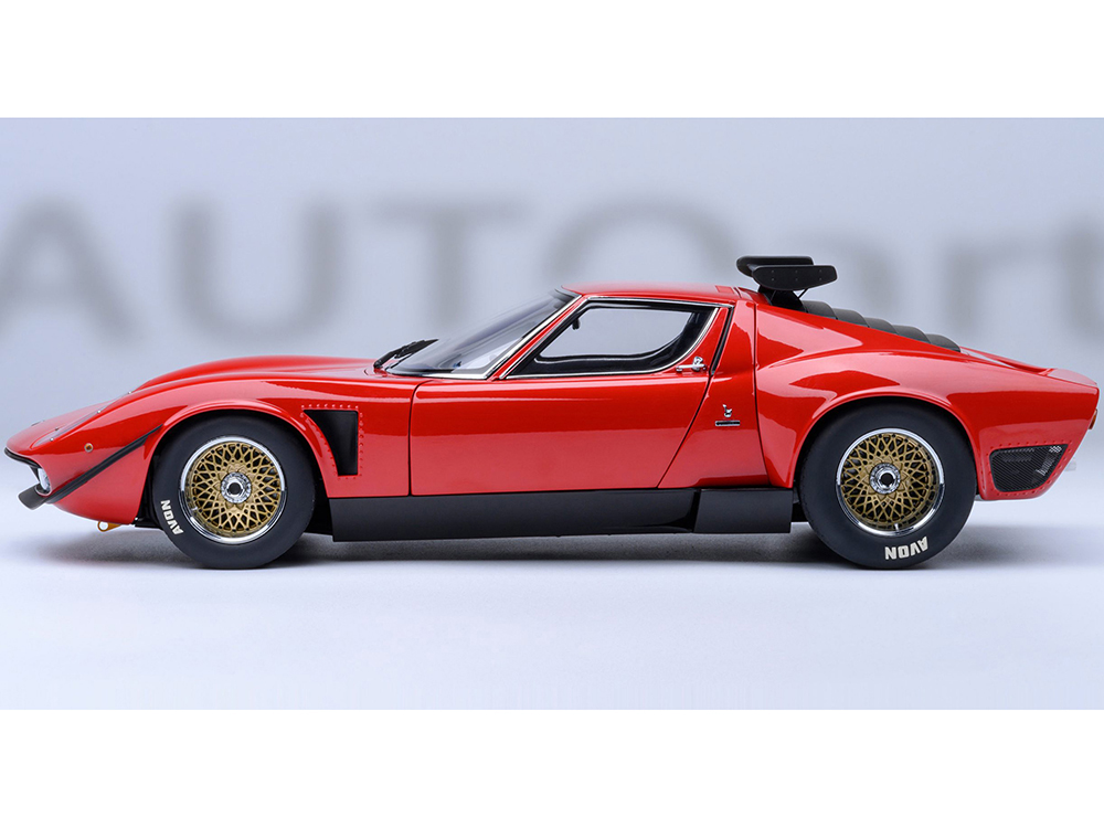 Lamborghini Miura SVR Jota Red 1/18 Model Car by Autoart