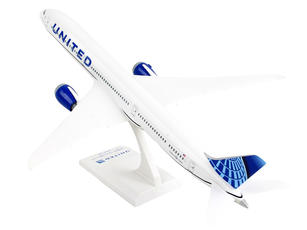 Boeing 787-10 Dreamliner Commercial Aircraft 