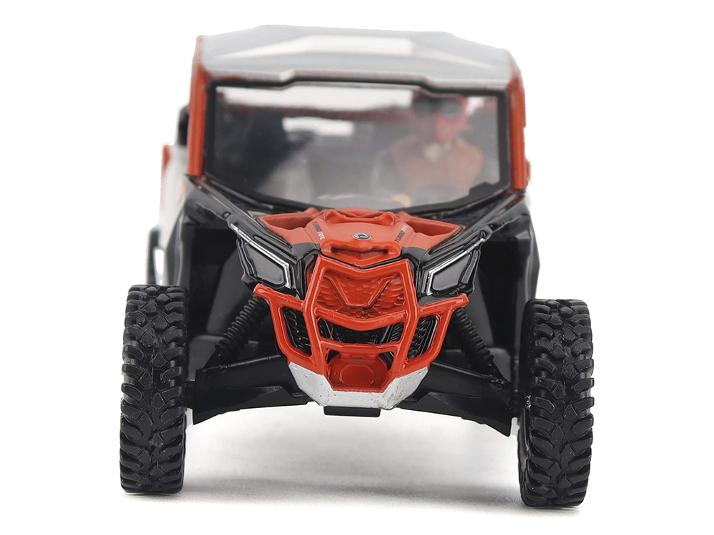 Can-Am Maverick X3 X RS Turbo RR Chalk Gray and Magma Red with