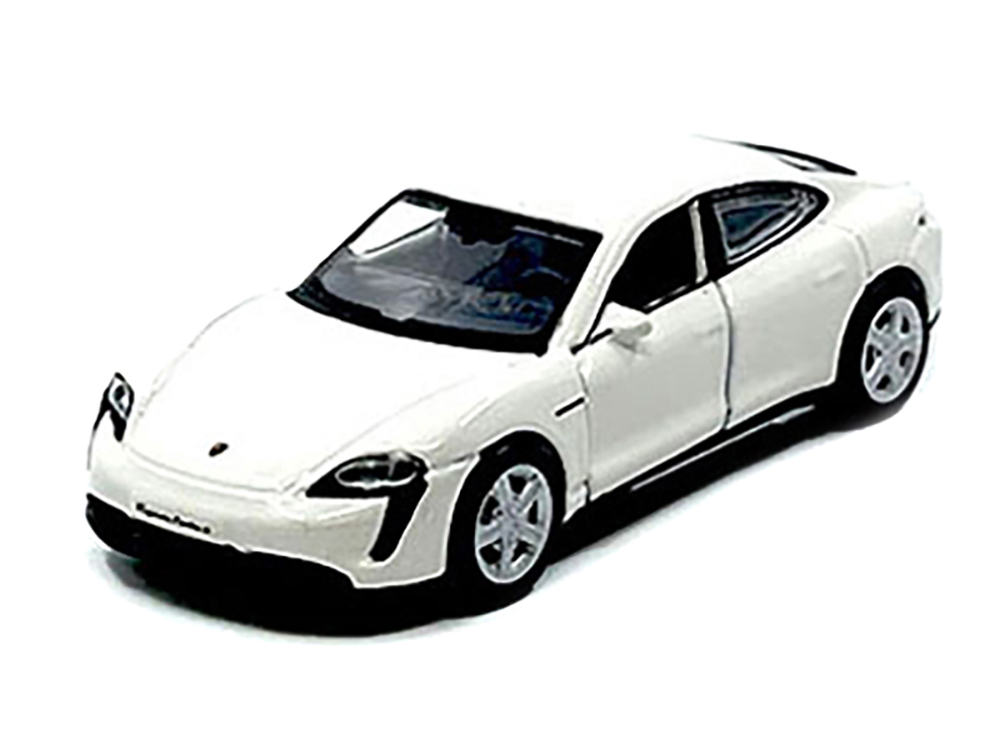 Porsche Taycan Turbo S White 