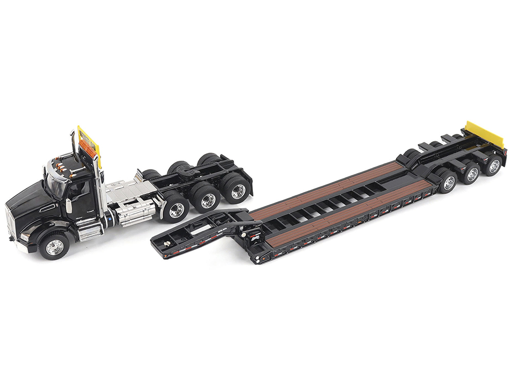 Kenworth T880 SBFA Tridem Truck with Trail King HDG Lowboy Trailer