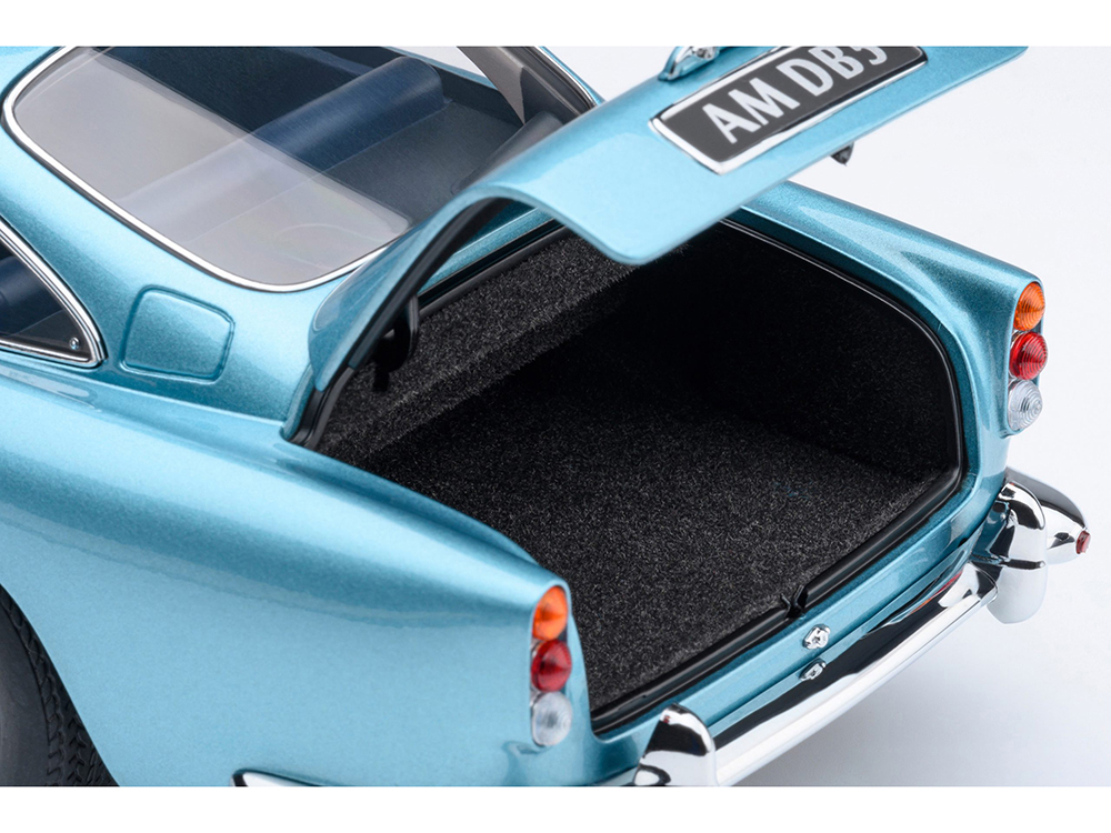 Aston Martin DB5 RHD (Right Hand Drive) Caribbean Pearl Blue