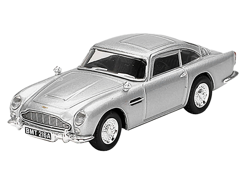 Aston Martin DB5 RHD (Right Hand Drive) Birch Silver Metallic 007