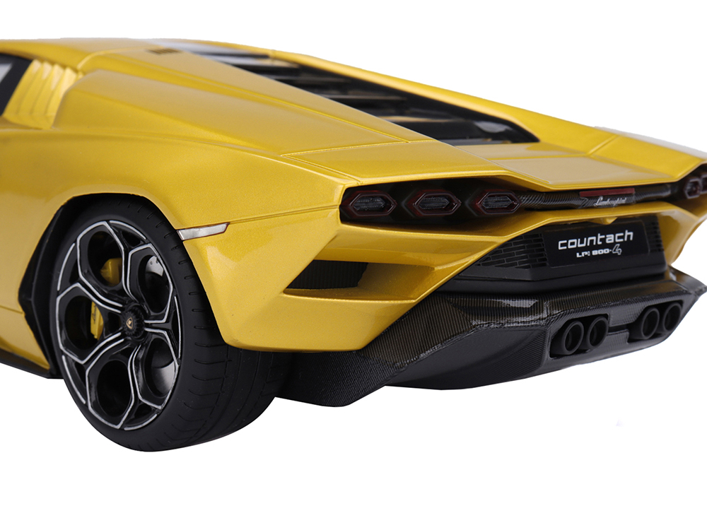 Lamborghini Countach LPI 800-4 New Giallo Orion Gold Metallic 1/18