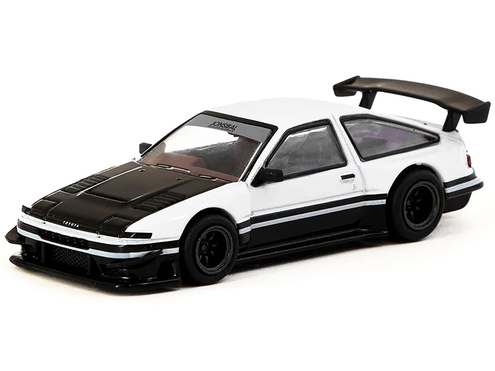 Toyota Sprinter Trueno AE86 Widebody RHD (Right Hand Drive) White