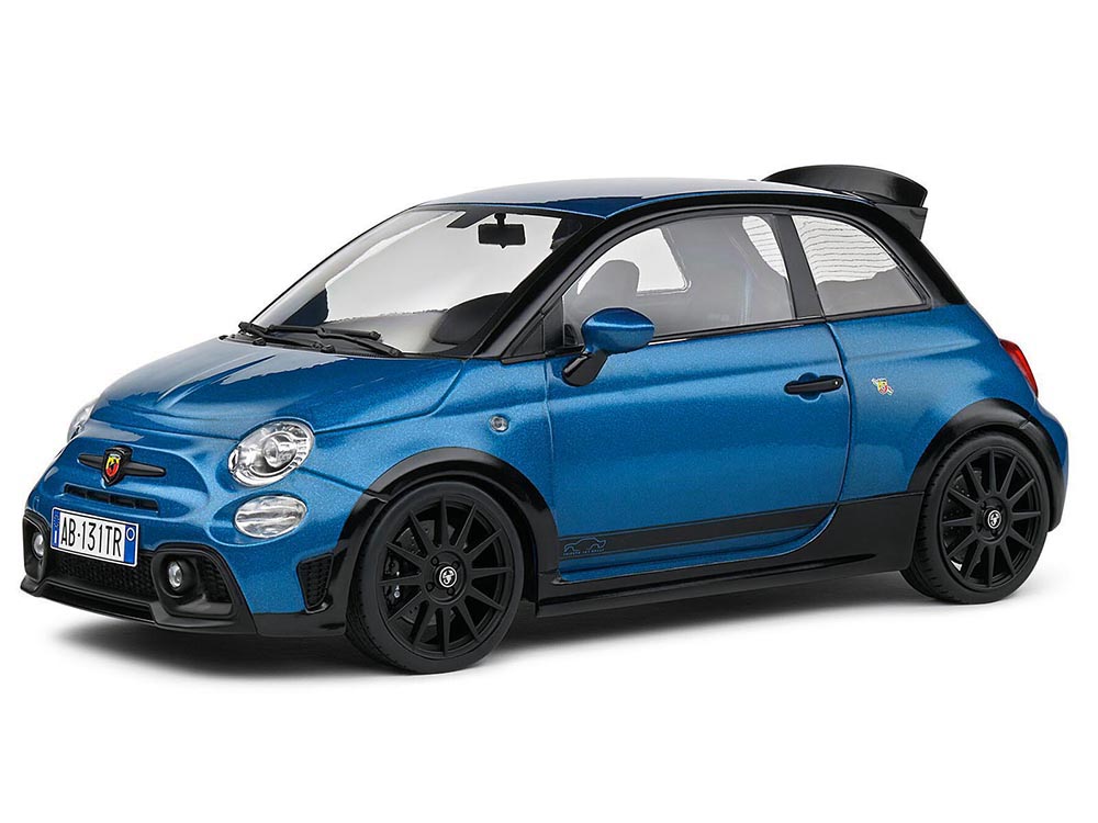 ミニカー 1/18 Fiat Abarth 695 Ferrari Tribute 2022 Fiat 695 Abarth 