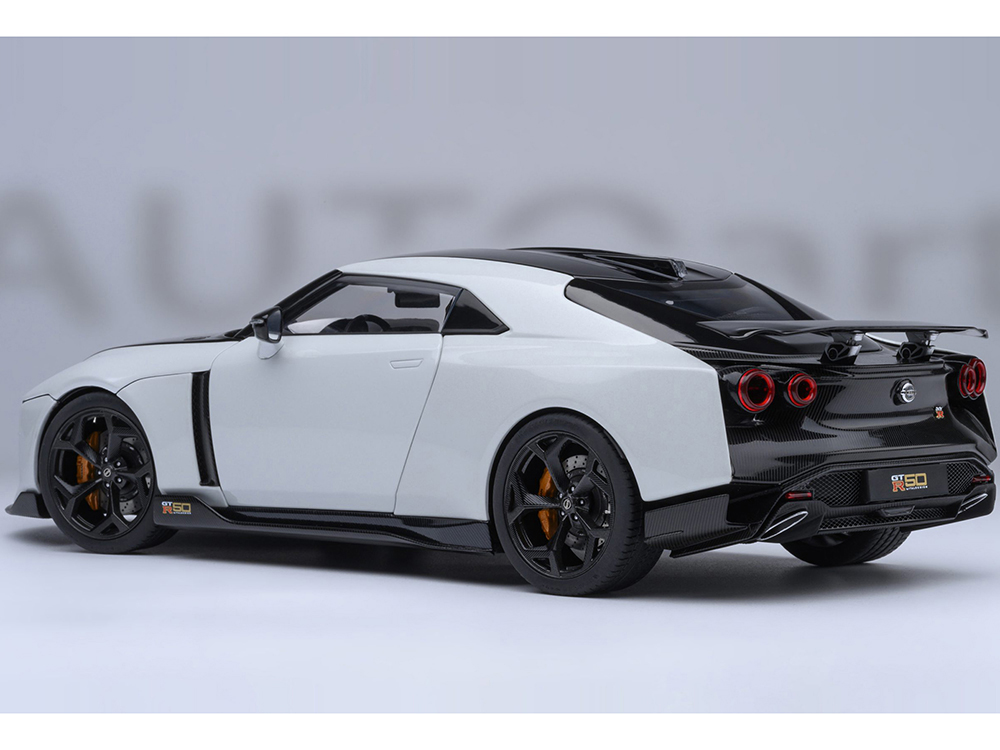 Nissan GT-R50 By ItalDesign Black and White Metallic 1/18 Model