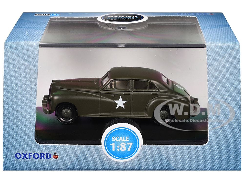 1942 Packard Clipper Touring Sedan 