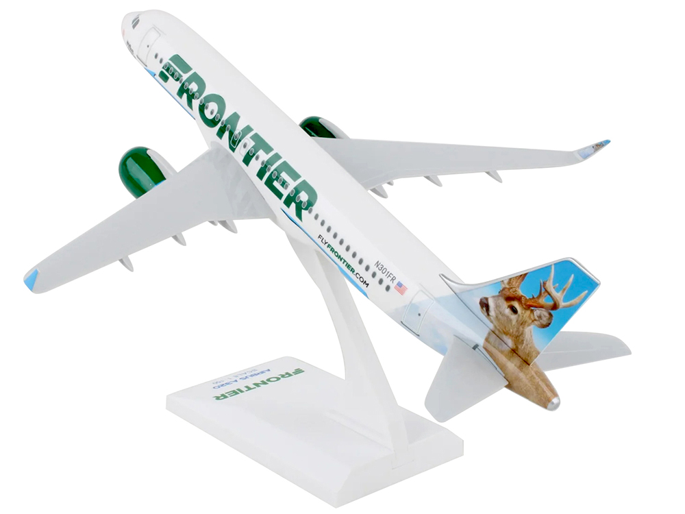 Airbus A320neo Commercial Aircraft 