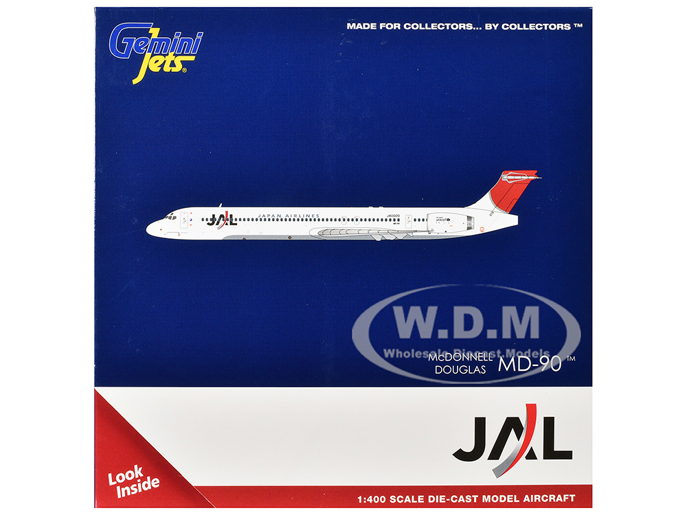 McDonnell Douglas MD-90 Commercial Aircraft 