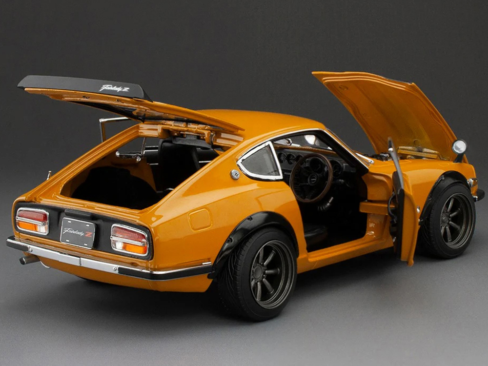 1970 Nissan Fairlady Z (S30) RHD (Right Hand Drive) Orange with