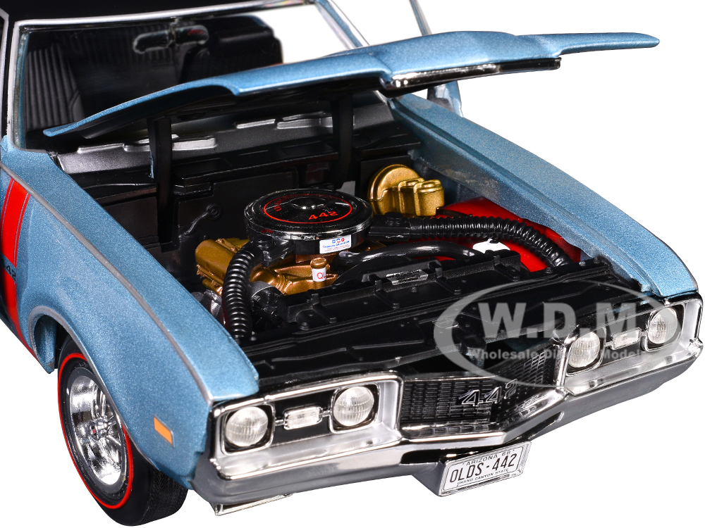 1968 Oldsmobile 442 W30 Holiday Coupe Teal Frost Metallic with Red