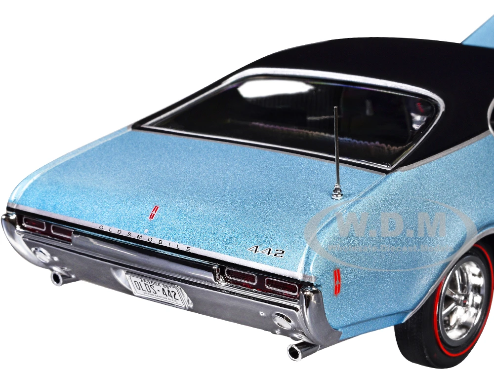 1968 Oldsmobile 442 W30 Holiday Coupe Teal Frost Metallic with Red 
