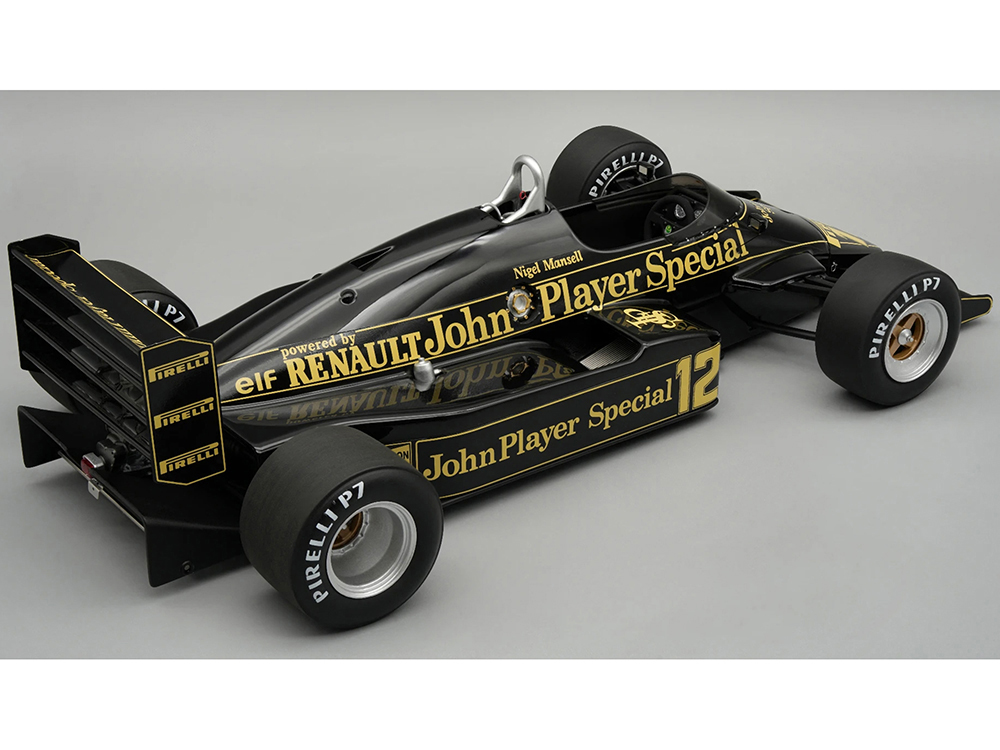 Lotus 94T #12 Nigel Mansell 