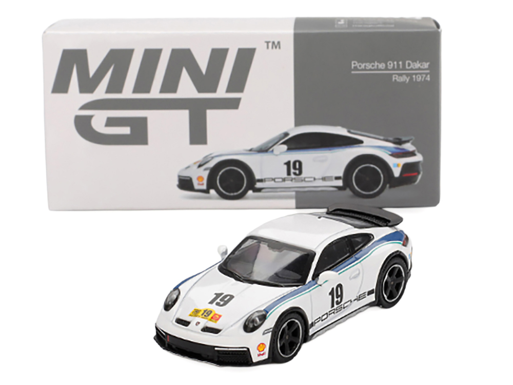 Porsche 911 Dakar #19 