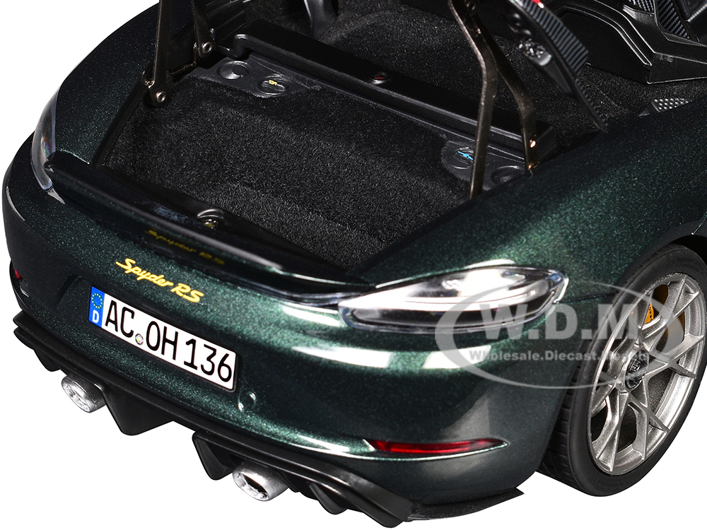2023 Porsche 718 Spyder RS Weissach Pack Forest Green Metallic