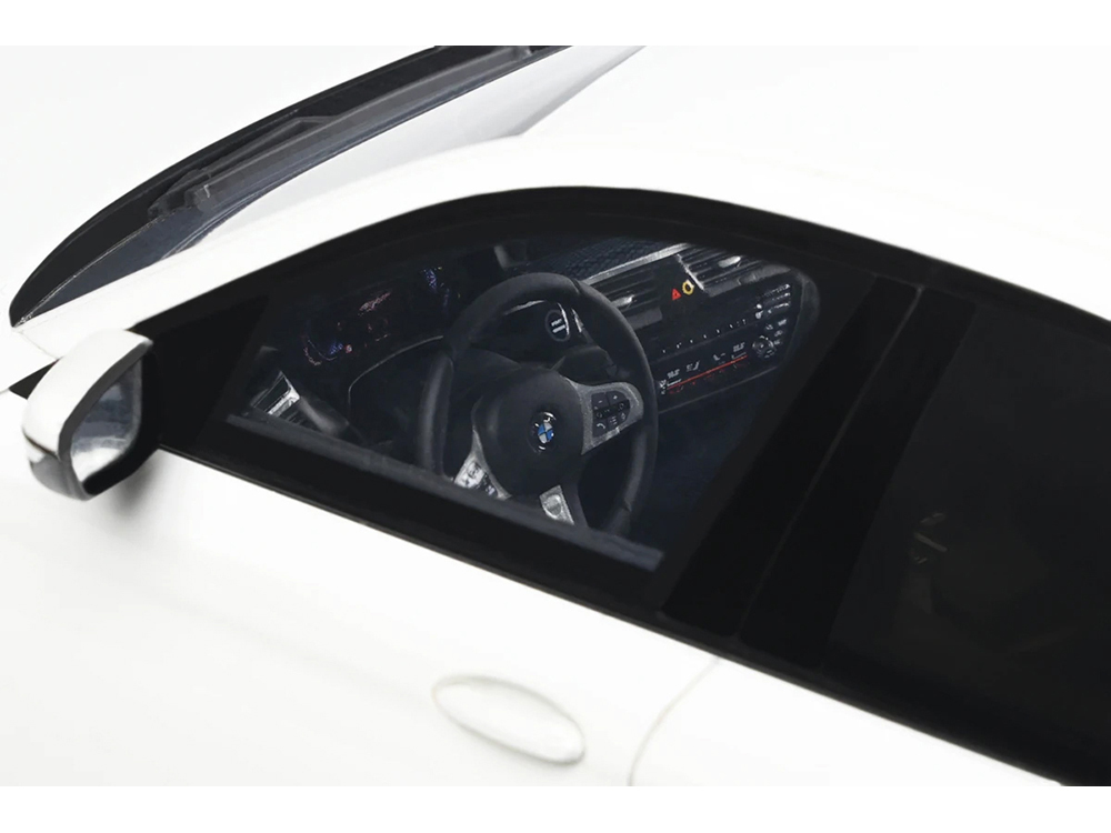 2023 BMW 545e xDrive M Sport Alpine White 1/18 Model Car by GT Spirit