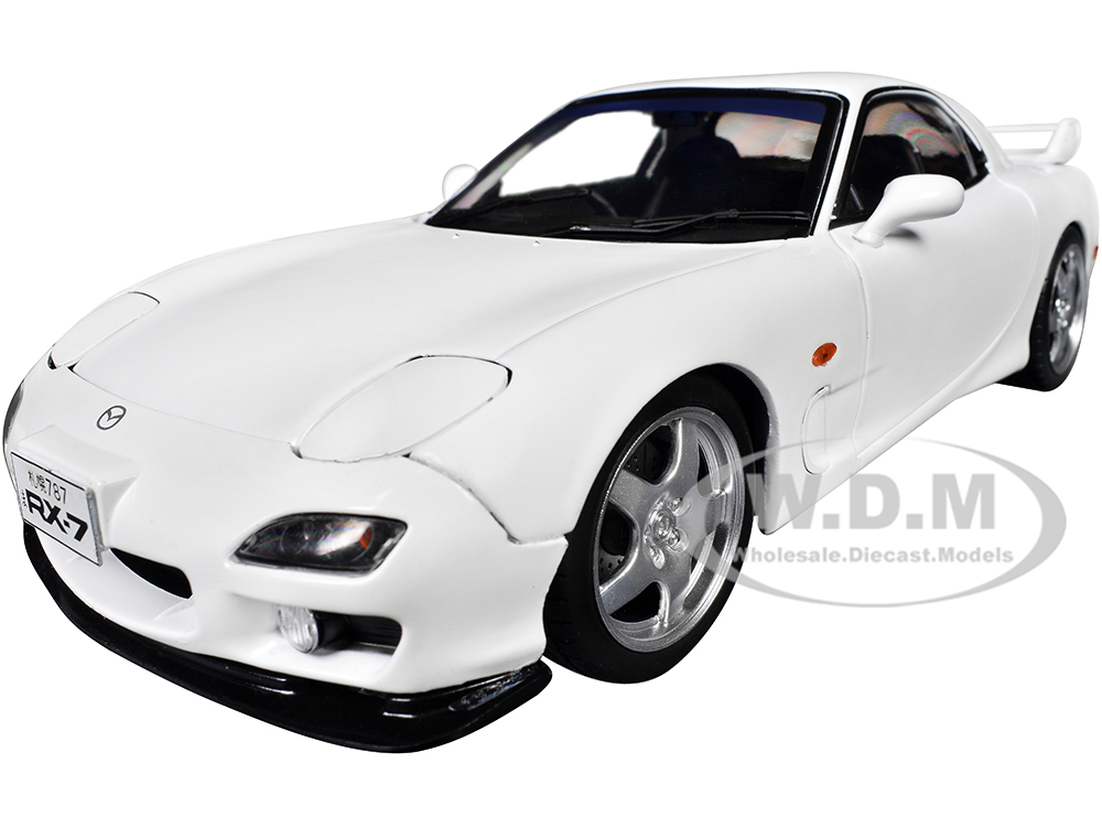ソリド 1/18 マツダ RX-7 FD3S 2001 (ホワイト) 2001 Mazda RX7 Type RS (FD3S) RHD (Right Hand Drive) White 1/18