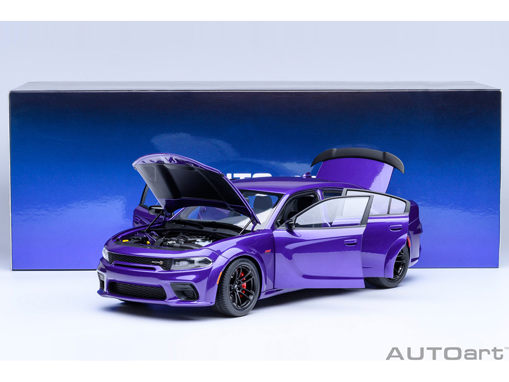 Dodge Charger Scat Pack Widebody Plum Crazy Purple Metallic 1/18
