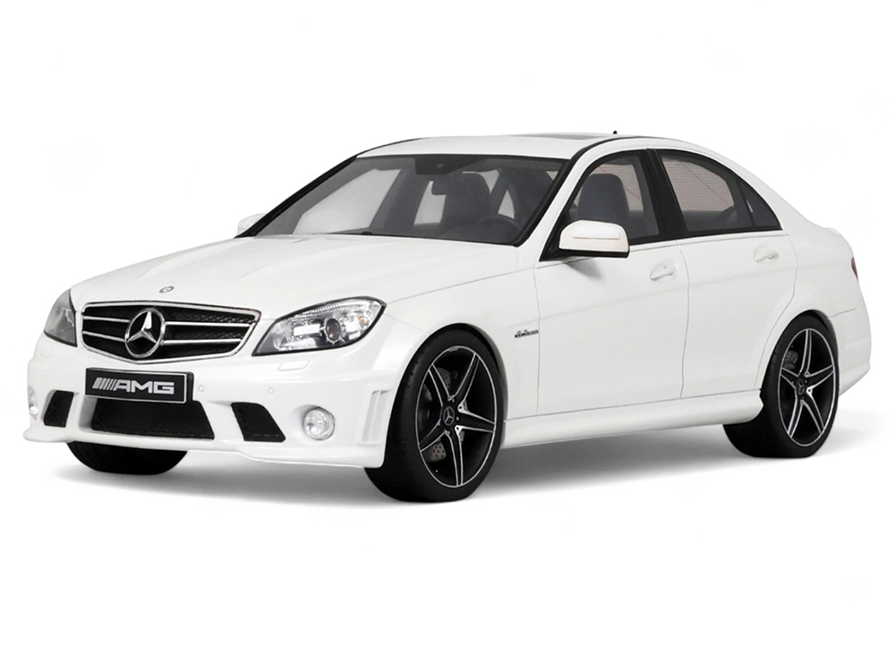 2007 Mercedes-Benz C63 AMG Diamond White 1/18 Model Car by GT Spirit