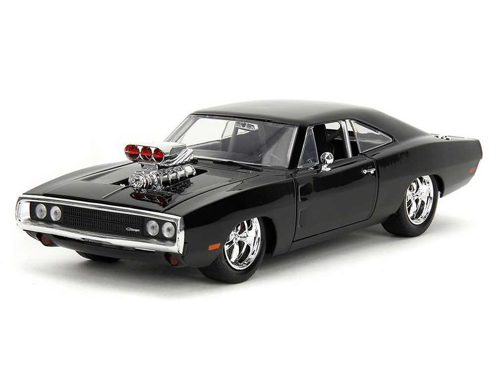 Dom's 1970 Dodge Charger R/T Black and Brian's Toyota Supra Orange