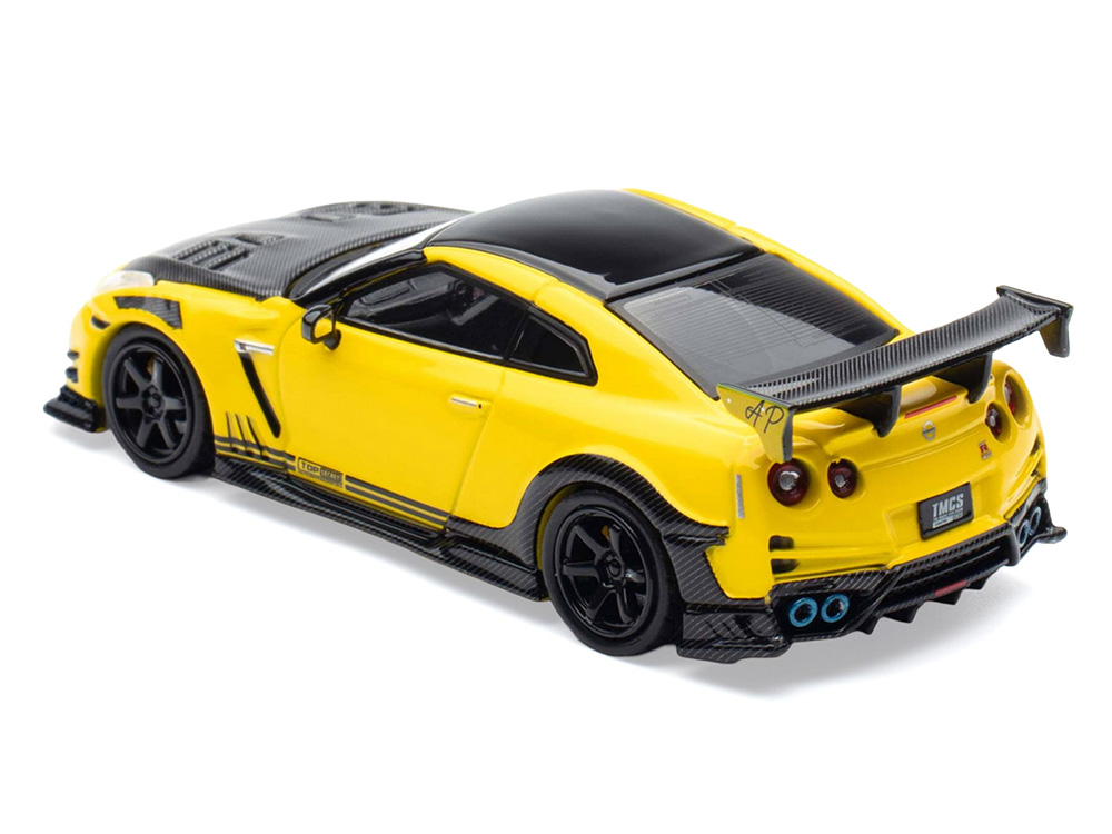 Nissan GT-R (R35) RHD (Right Hand Drive) Yellow with Carbon Hood