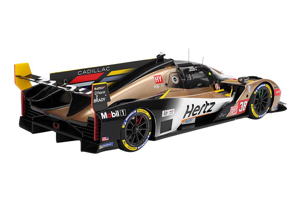 Cadillac V-Series.R #38 Earl Bamber - Sebastien Bourdais - Jenson