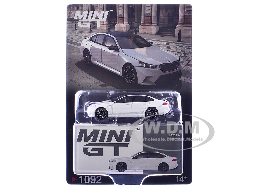 BMW M5 Alpine White with Carbon Top Limited Edition 1/64 Diecast