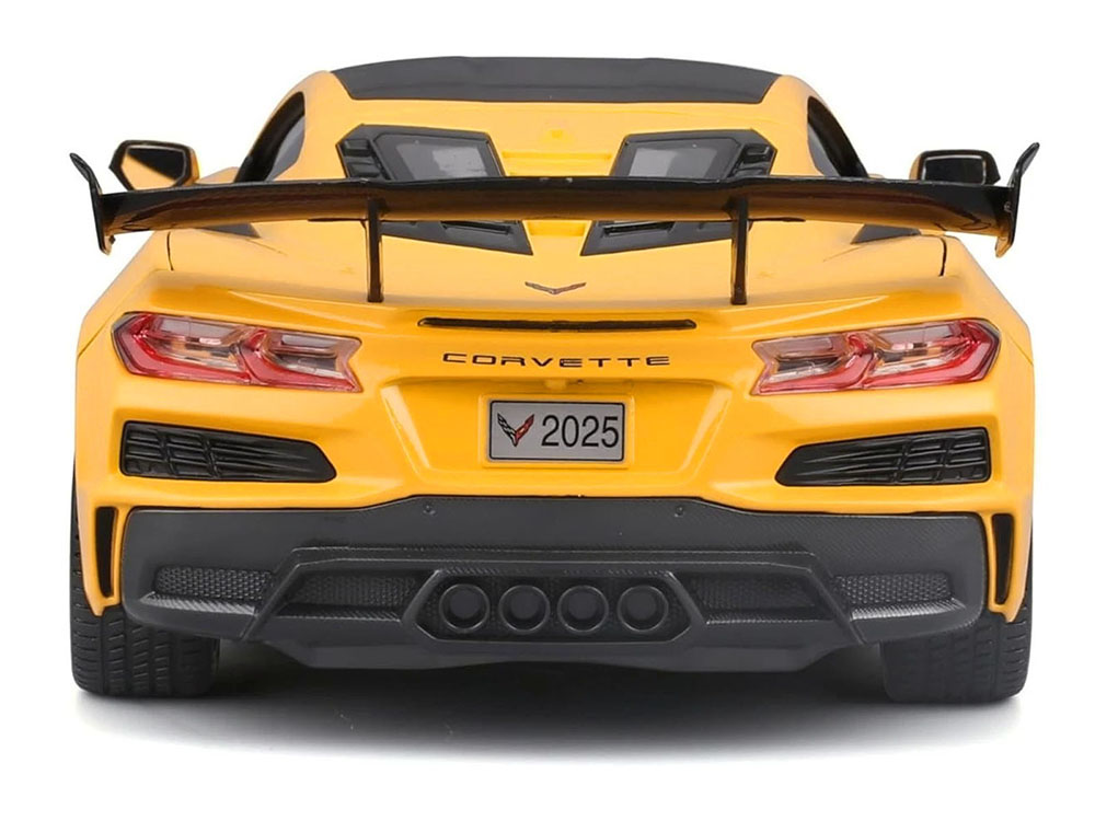 Chevrolet Corvette ZR1 Coupe Yellow with Carbon Top 