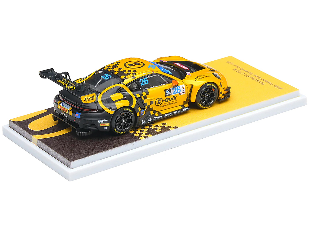 Porsche 911 GT3 R (992) #26 Henk Kiks - Sandy Stuvik 