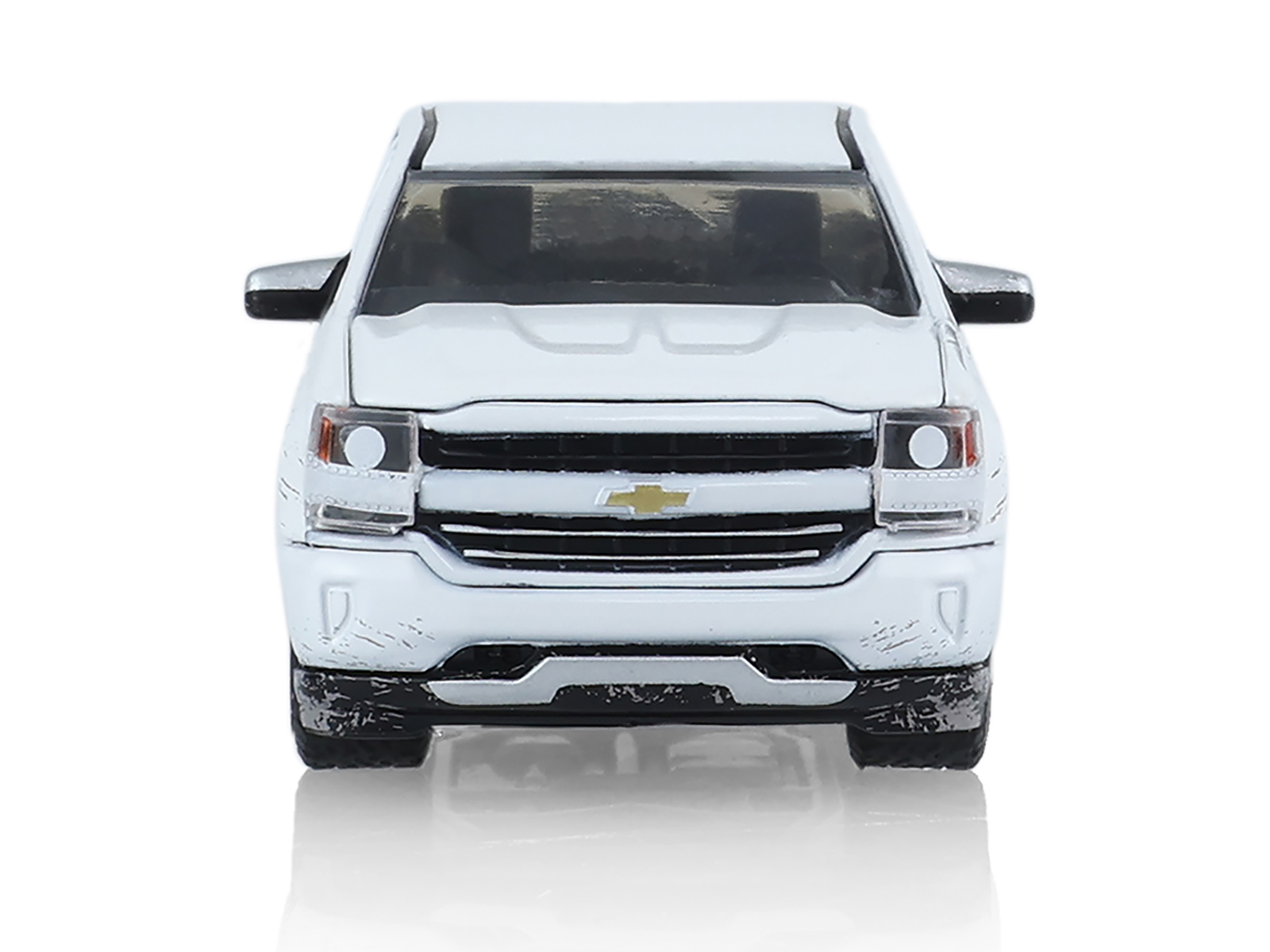 2016 Chevrolet Silverado White (Weathered) 