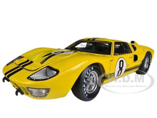 1966 Ford GT-40 MK II #8 Yellow with Black Stripes 1/18 Diecast Model Car by Shelby Collectibles