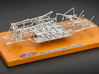 1960 Maserati Tipo 61 Birdcage Spaceframe 1:18 model CMC