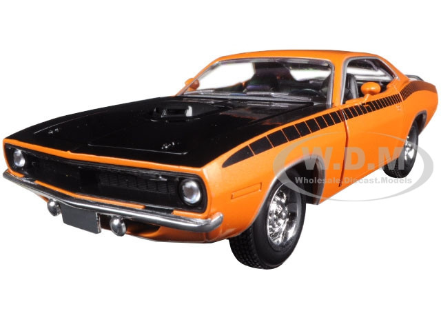New Ray 1:24 1970 Plymouth Cuda Orange with Black Hood and Stripes 1/25 Diecast Model Car by New Ray