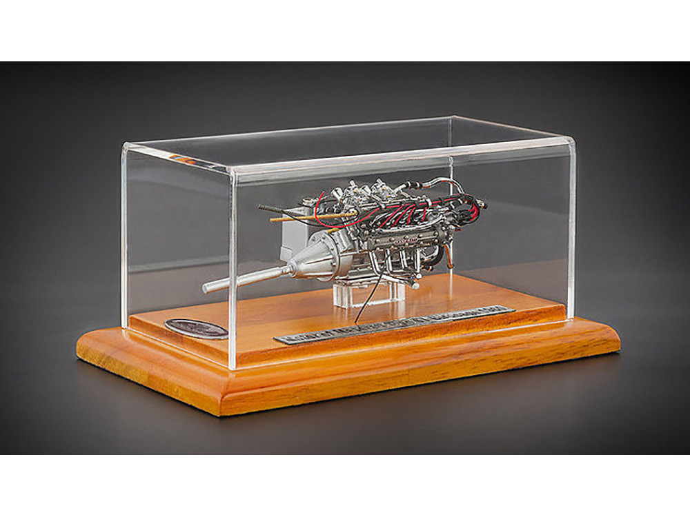1960 Maserati Engine Display Showcase from Tipo 61 Birdcage 1:18 model CMC