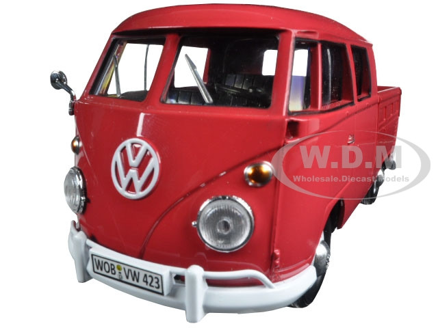 Volkswagen Type 2 (T1) Double Cab Pickup Truck Wax Red 1:24 diecast model Motormax
