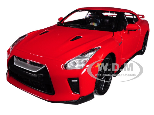2017 Nissan GT-R R35 Red 1:24 model Bburago