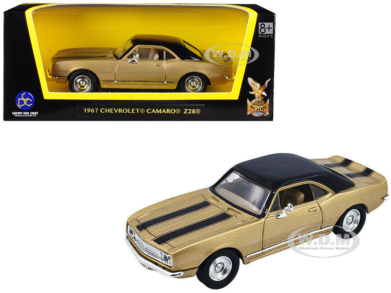 1967 Chevrolet Camaro Z-28 Stripes and Top Black 1:43 model Road Signature