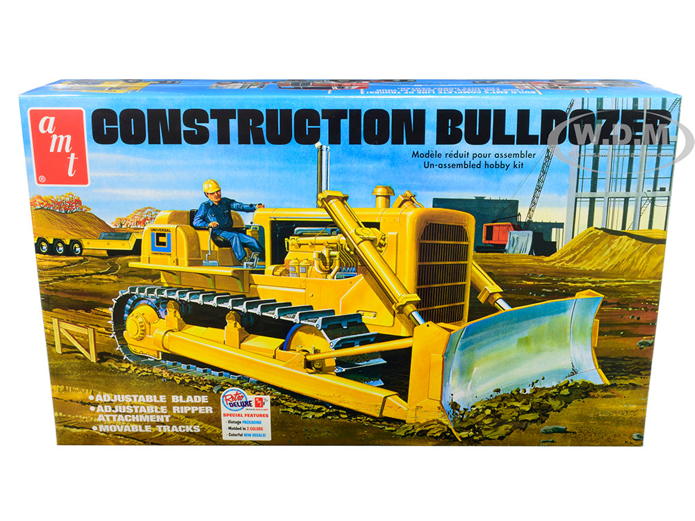Skill 3 Model Kit Construction Bulldozer 1/25 Scale Model by AMT