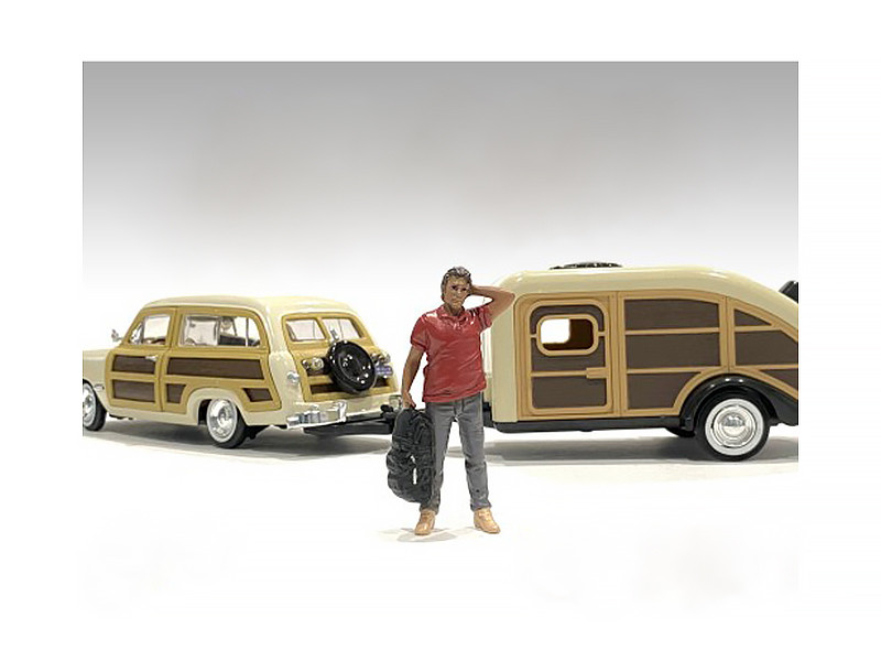American Diorama 1:24 "Campers" Figure 4 for 1/24 Scale Models by American Diorama