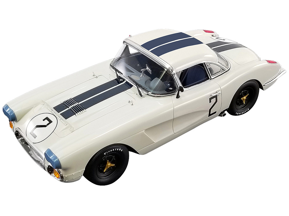 1960 Chevrolet Corvette #2 Dick Thompson - Fred Windridge "B.S. Cunningham" 24 Hours of Le Mans ( ) 1:18 diecast model Real Art Replicas