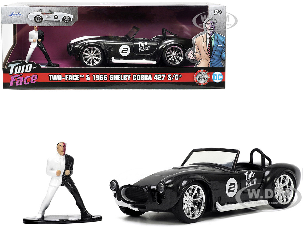 1965 Shelby Cobra 427 S/C #2 and and Harvey Two-Face Figure "Batman" "Hollywood Rides" Series Black 1:32 model Jada