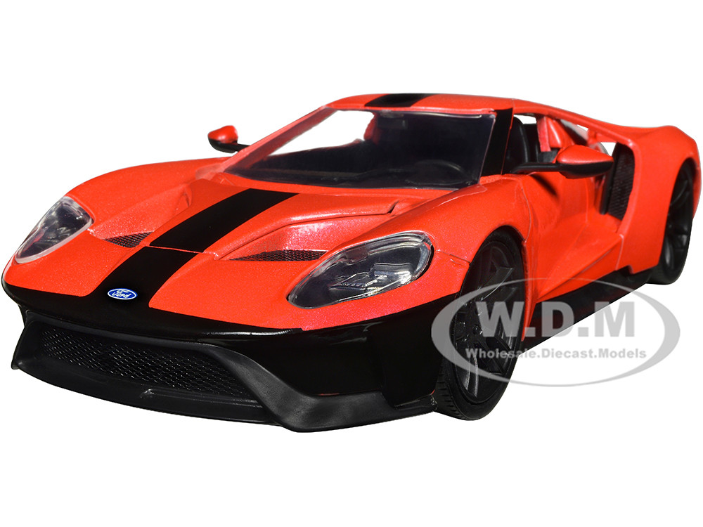 Jada 1:24 2017 Ford GT Light Red Metallic with Black Stripe "Pink Slips" Series 1/24 Diecast Model Car by Jada