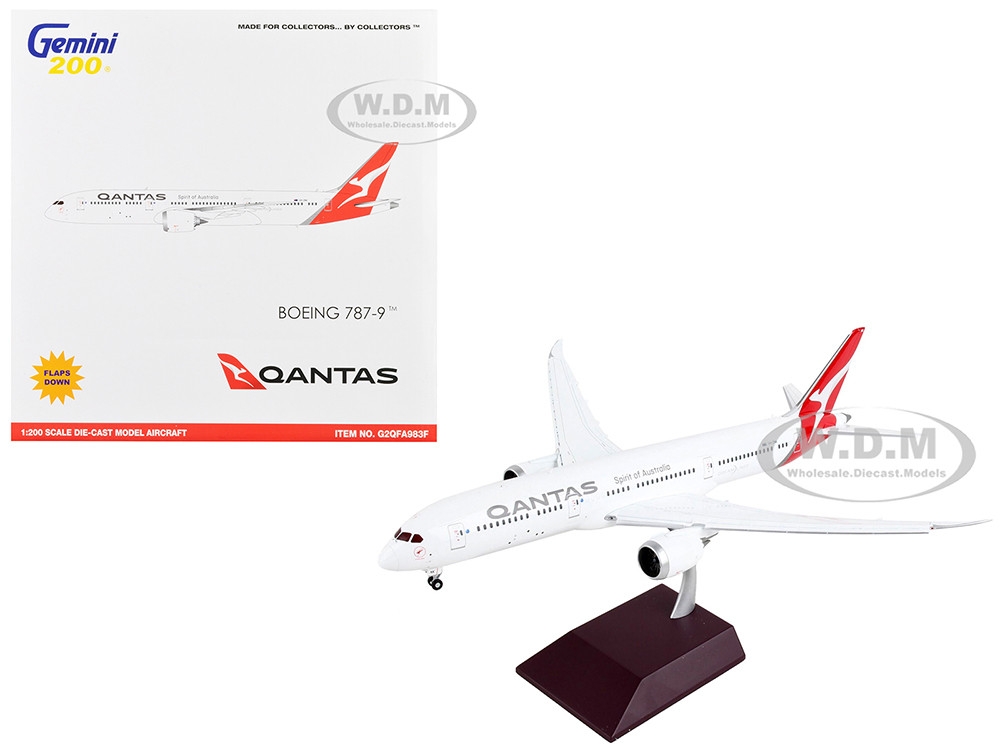 Boeing 787-9 Commercial Aircraft with Flaps Down "Qantas Airways - Spirit of Australia" White with Red Tail "Gemini 200" Series 1/200 Diecast Model Ai